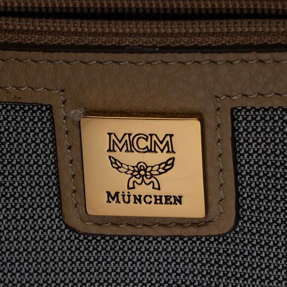 MCM Visetos Side Studs Stark Medium Backpack - Picture 7 of 13